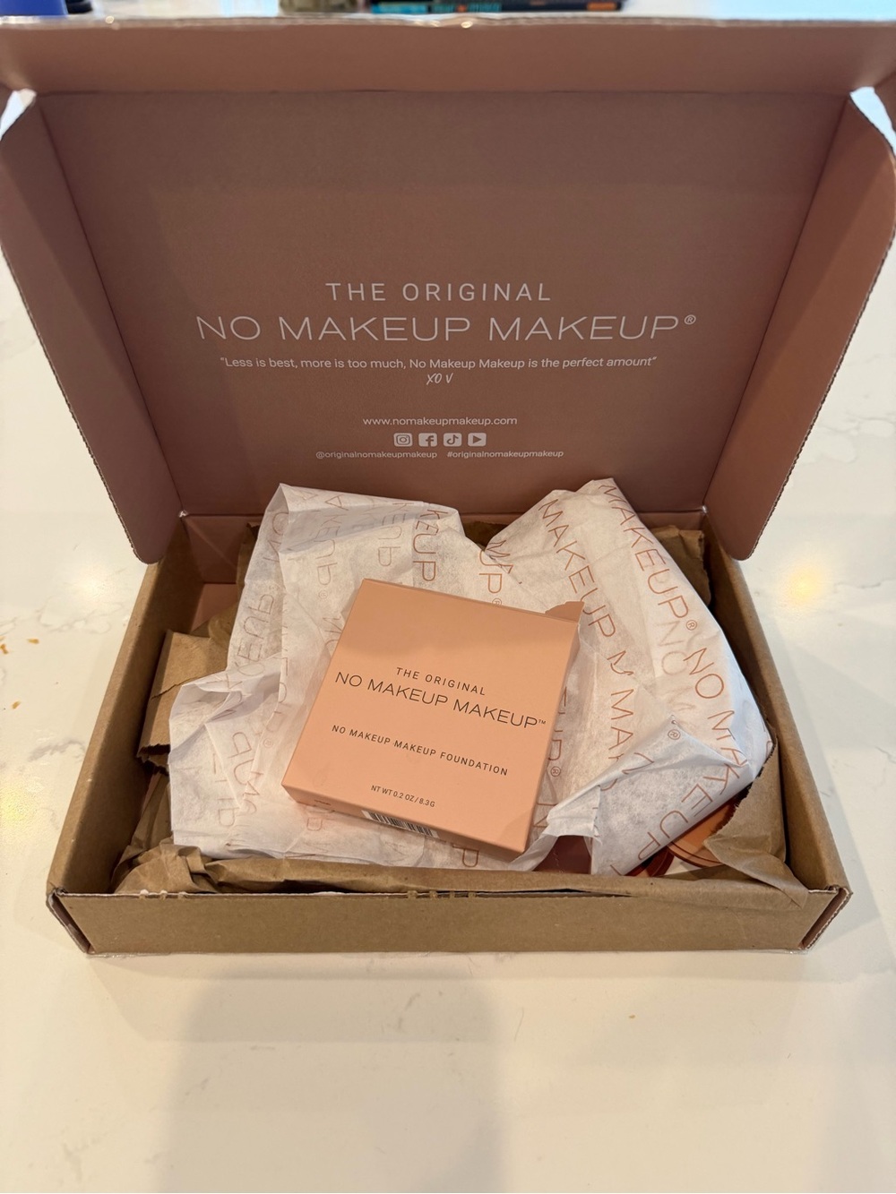 No Makeup Makeup Cream Foundation Light-Medium
